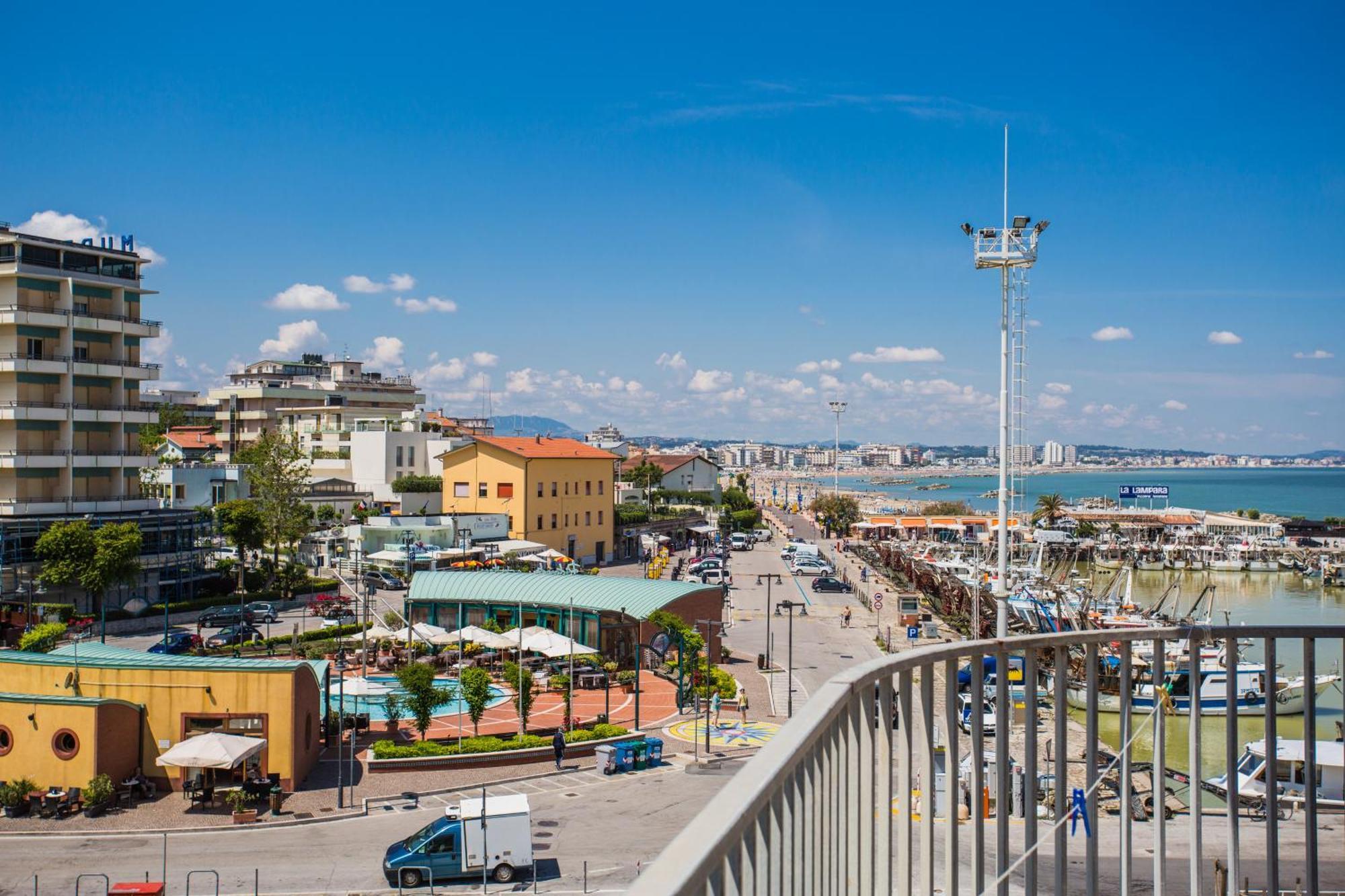 Hotel Olympia Gabicce Mare Habitación foto